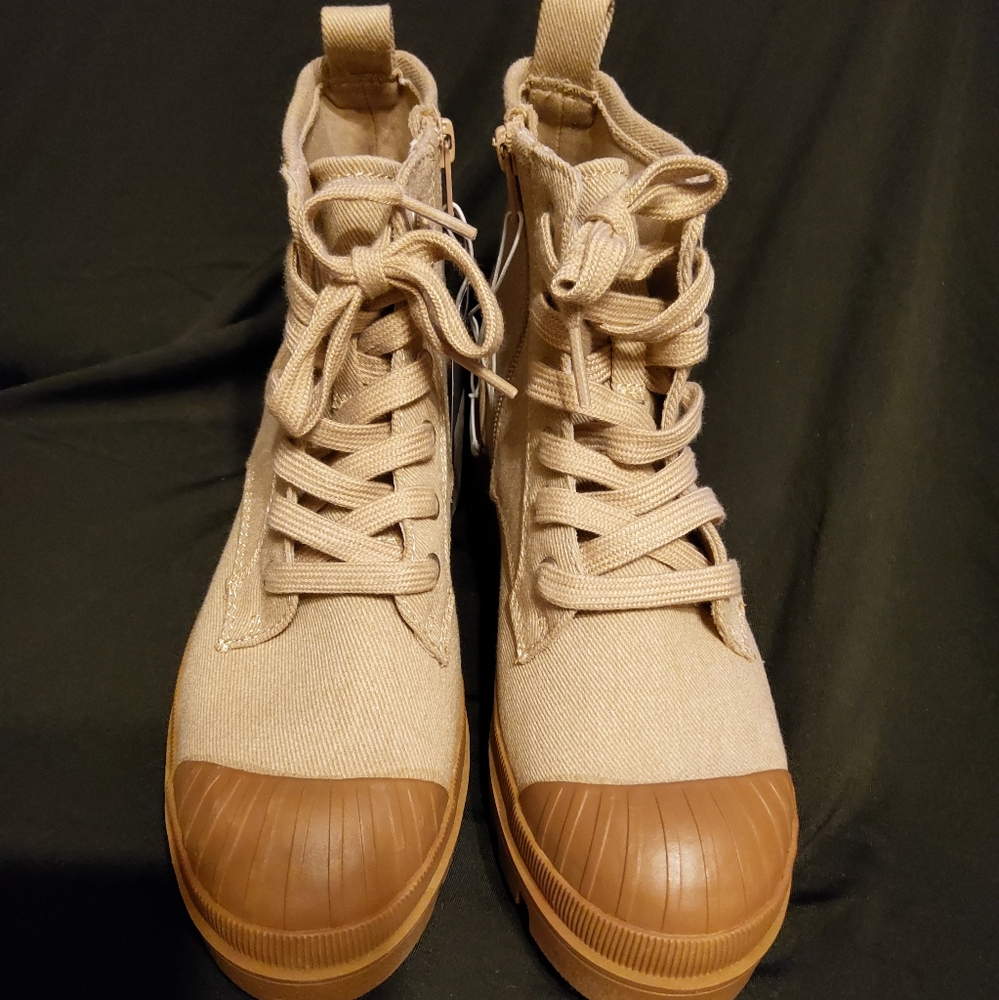 New Women's Teagan Lace-Up Sneaker Boots - Universal Thread™ Light Brown